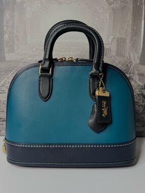 EUC Coach Revel Bag in Colorblock Glovetanned Leather Dark Turqouise CC412